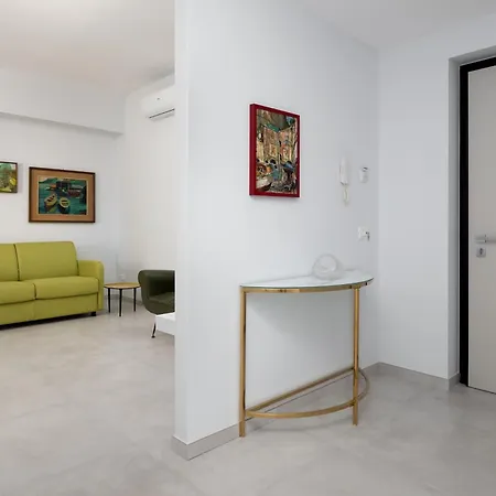 Apartment Surya House - Elegant In *
